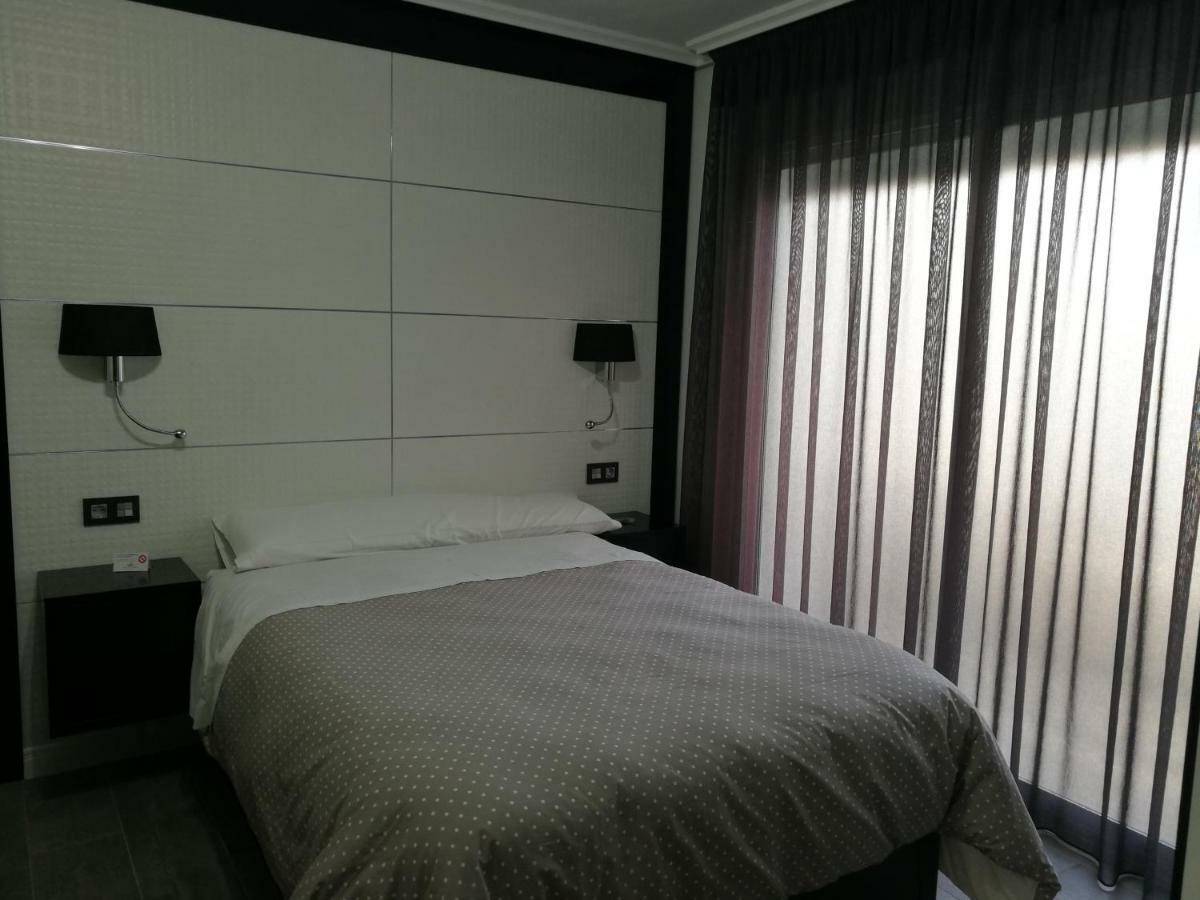 Apartamentos Las Palmeras Palma del Río Exteriér fotografie
